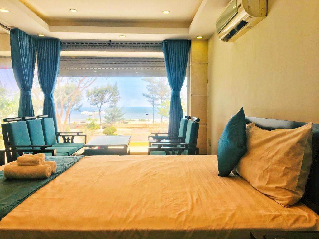 Whale Ocean View Hotel Danang Exterior photo