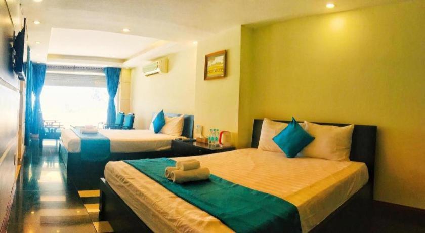 Whale Ocean View Hotel Danang Exterior photo