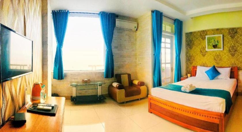 Whale Ocean View Hotel Danang Exterior photo